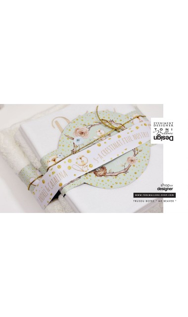 Trusou de botez cu castori, buline gold si ramuri de brad personalizat pentru baieti 11